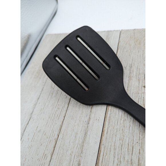Slotted Black Nylon Spatula Flipper 11 3/4" - Picture 3 of 6